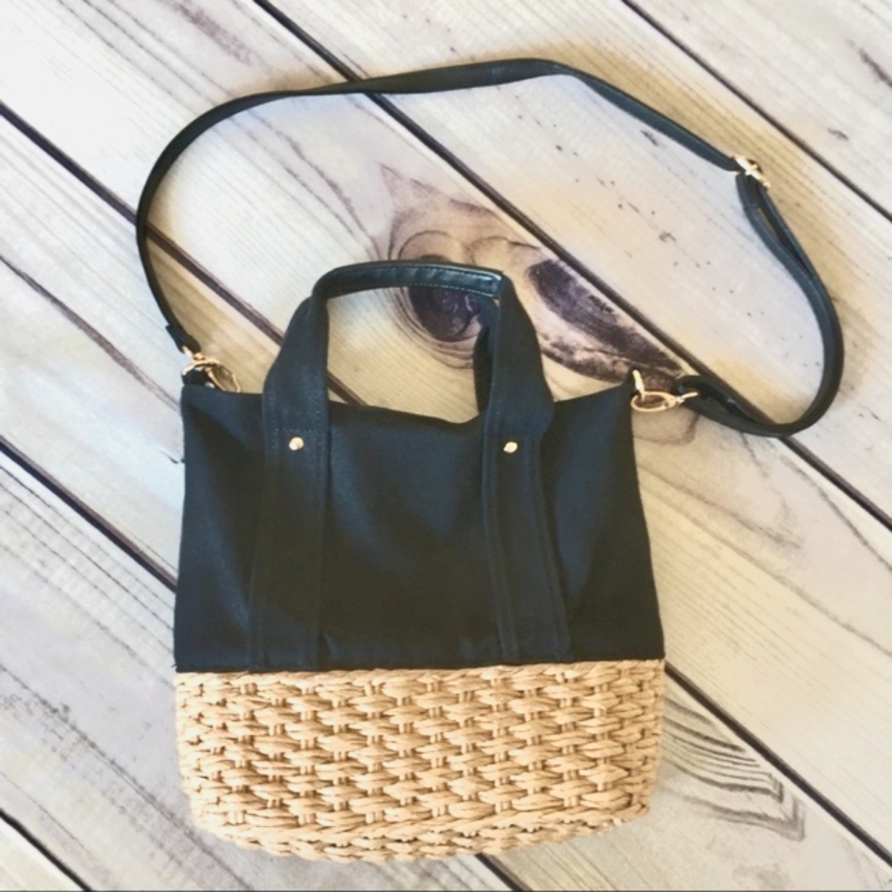 ★SOLD★Basket Bag - Picture 2 of 9